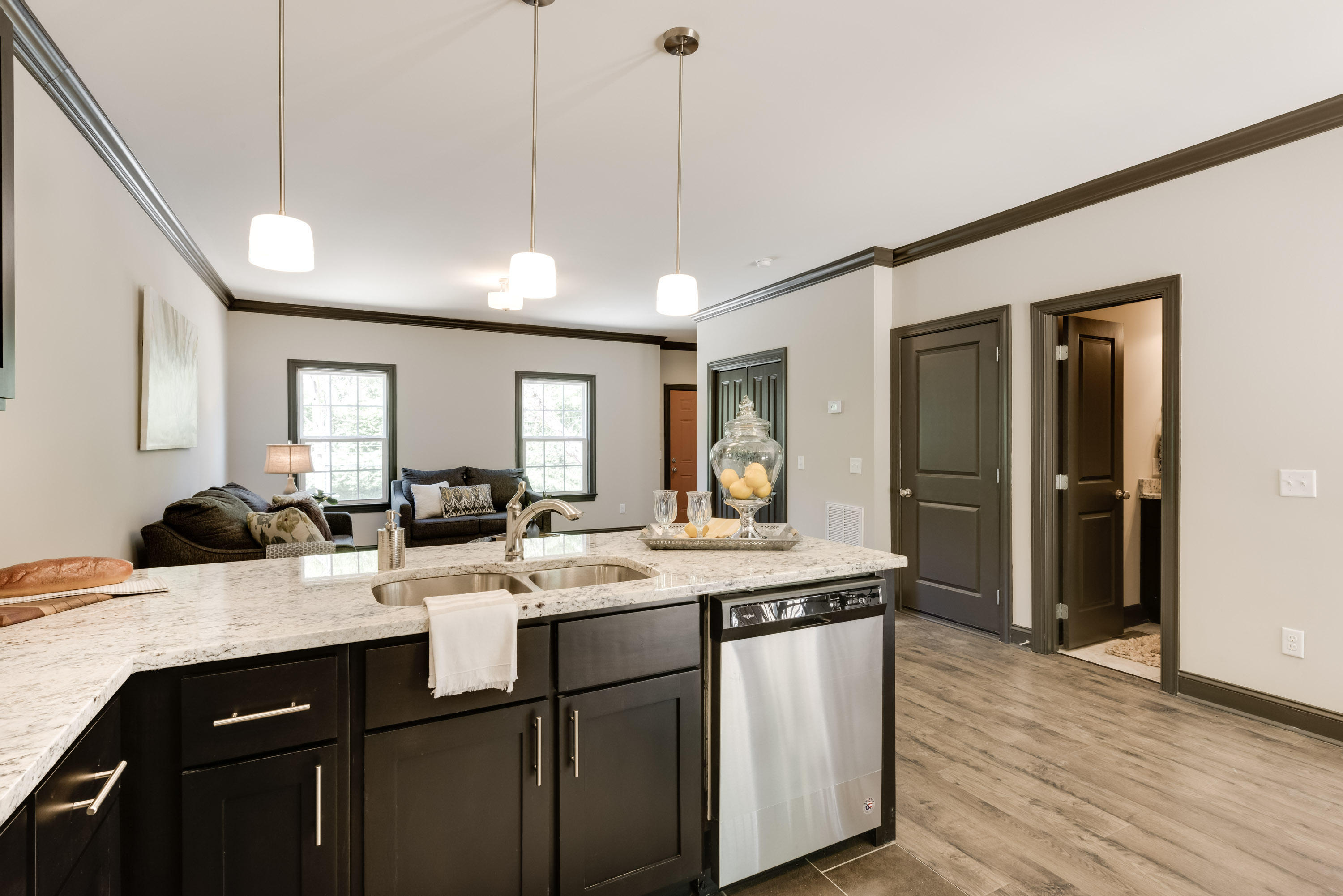 1074 East Elmwood Drive Chattanooga, TN 37405 - Photo 16 of 23 1070_E_Elmwood_Dr_18