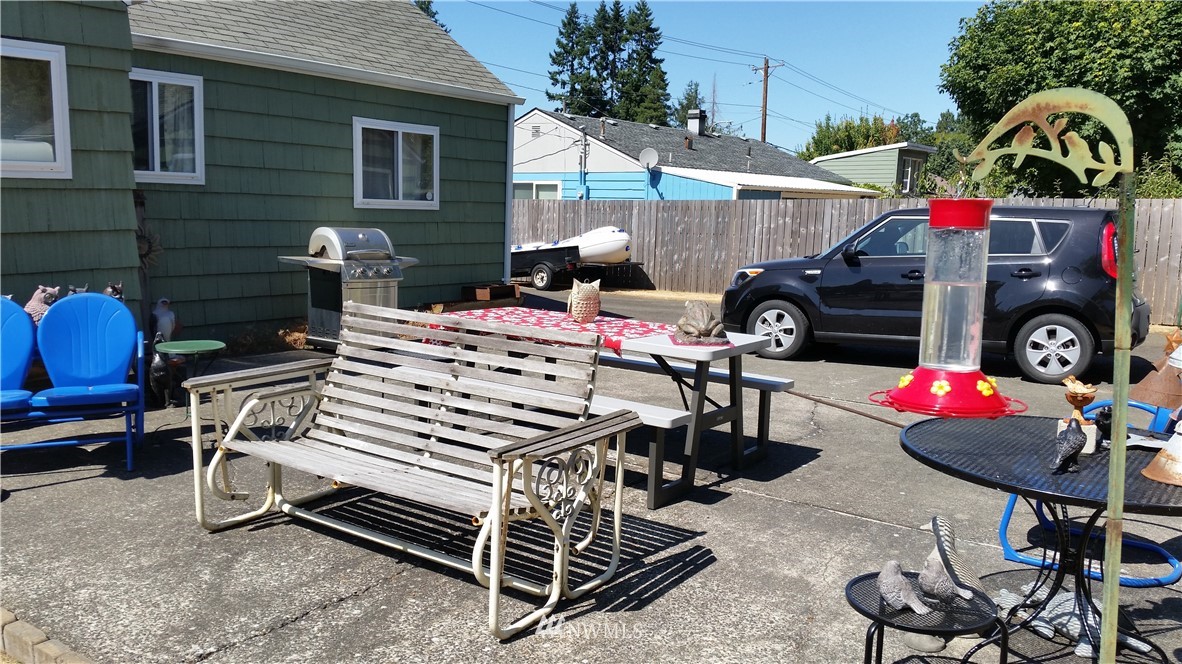 1234 Johnson Road Centralia, WA 98531 - Photo 17 of 19 Gallery Image 17
