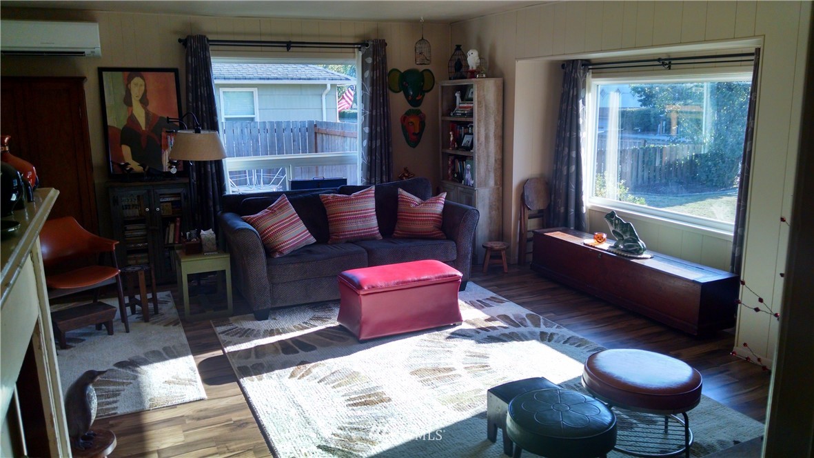 1234 Johnson Road Centralia, WA 98531 - Photo 5 of 19 Gallery Image 5