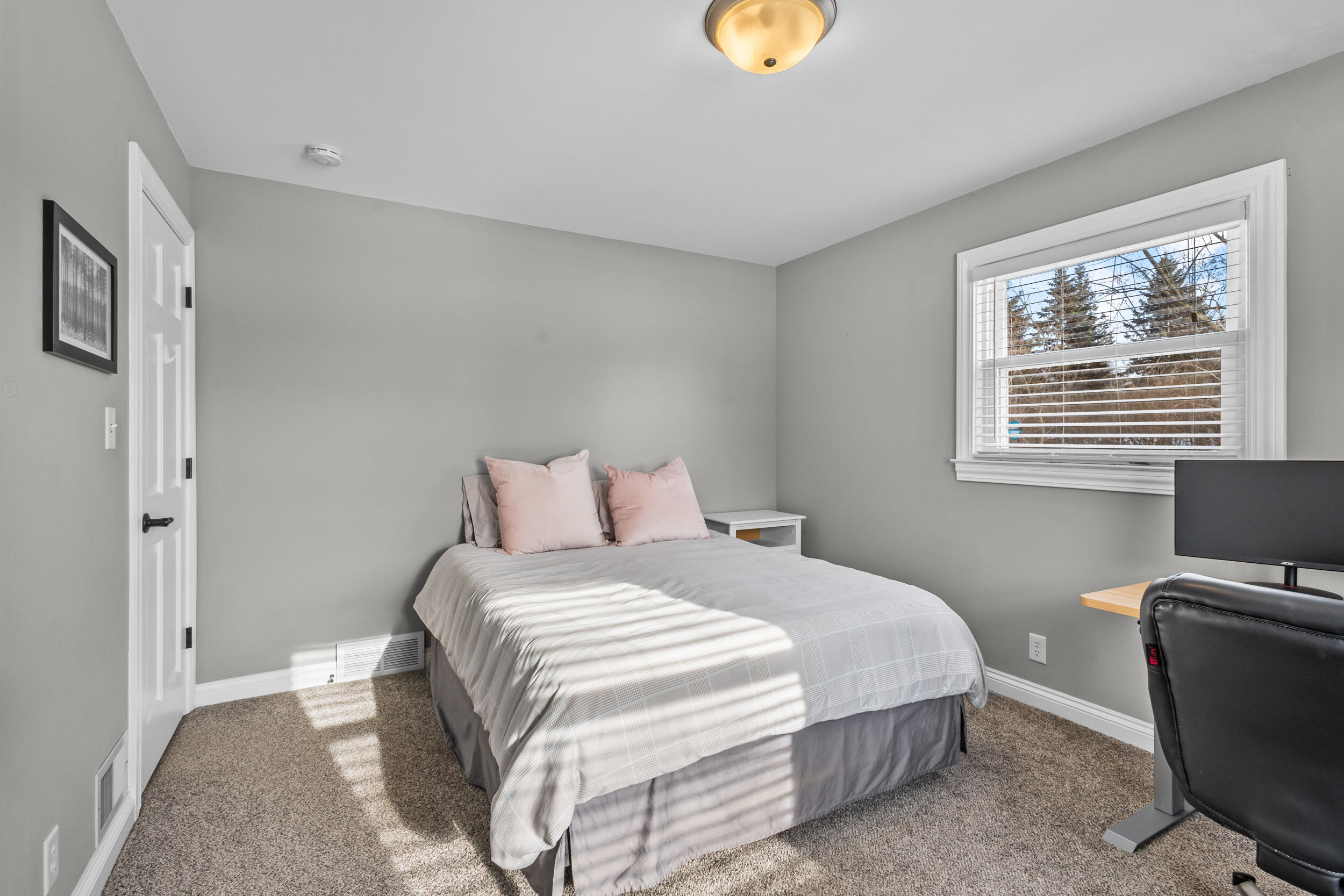 7864 North Green Bay Road River Hills, WI 53217 - Photo 32 of 53 Bedroom 2