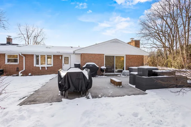 $499,900 | 7864 North Green Bay Road, River Hills, WI 53217