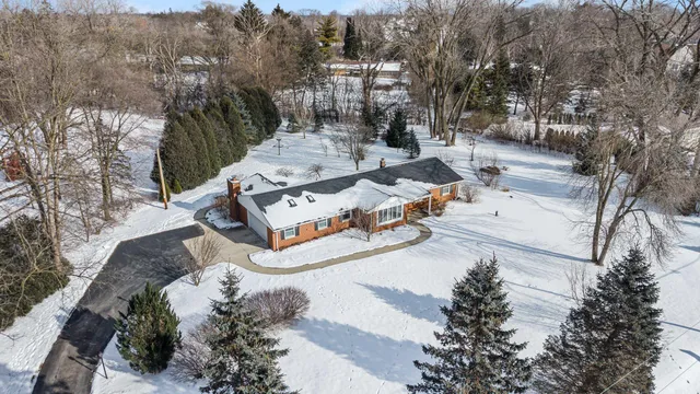 $499,900 | 7864 North Green Bay Road, River Hills, WI 53217