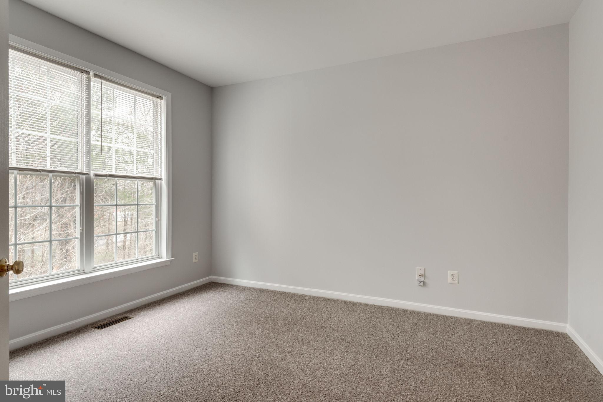 7553 Rio Grande Way Gainesville, VA 20155 - Photo 27 of 55 Office (First Floor)