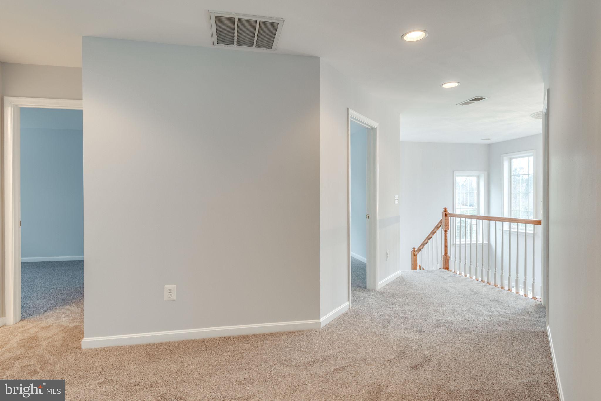 7553 Rio Grande Way Gainesville, VA 20155 - Photo 30 of 55 Second floor
