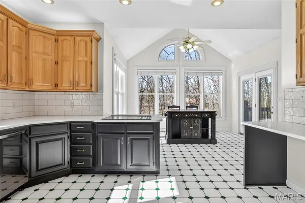 $599,000 | 500 Stadium Drive, Potosi, MO 63664