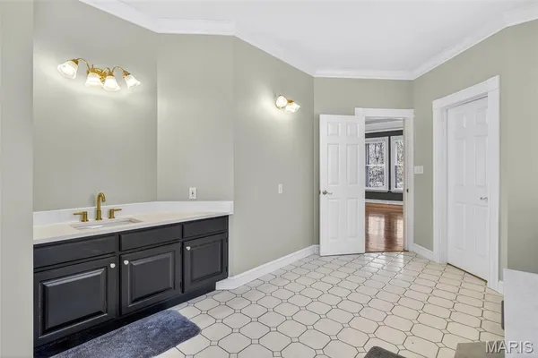 $599,000 | 500 Stadium Drive, Potosi, MO 63664