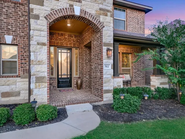 $715,000 | 512 Honeybird Lane, Georgetown, TX 78626