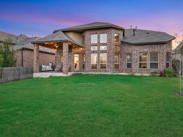 $715,000 | 512 Honeybird Lane, Georgetown, TX 78626