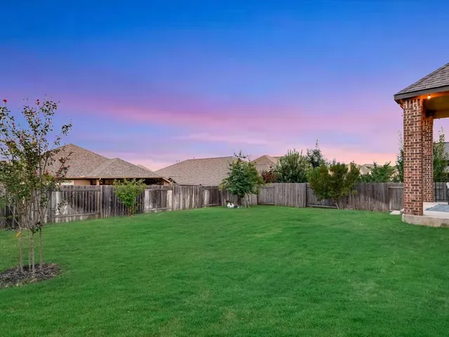 $715,000 | 512 Honeybird Lane, Georgetown, TX 78626