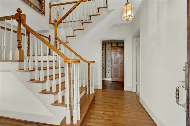 $612,000 | 104 East Valley Road Northeast, Rydal, GA 30171