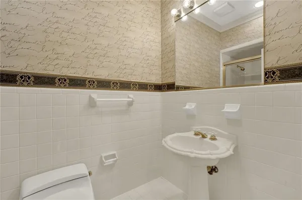 $499,900 | 104 East Valley Road Northeast, Rydal, GA 30171