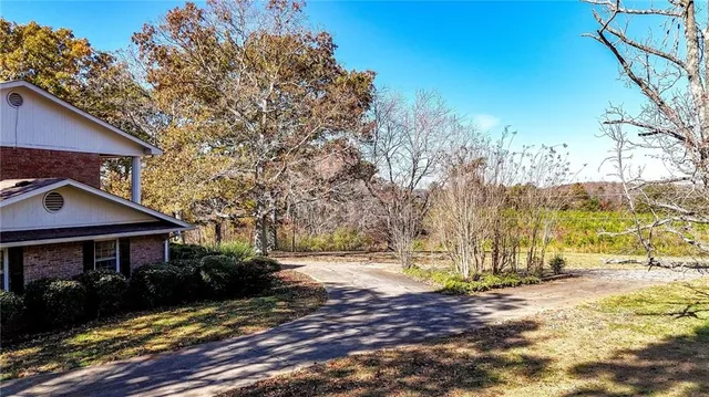 $612,000 | 104 East Valley Road Northeast, Rydal, GA 30171