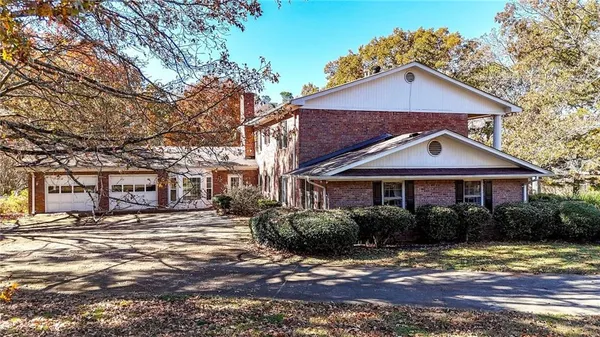 $499,900 | 104 East Valley Road Northeast, Rydal, GA 30171