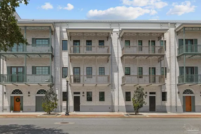 $2,200,000 | 800 South Palafox Street, Unit 789, Pensacola, FL 32502