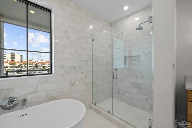 $2,200,000 | 800 South Palafox Street, Unit 789, Pensacola, FL 32502