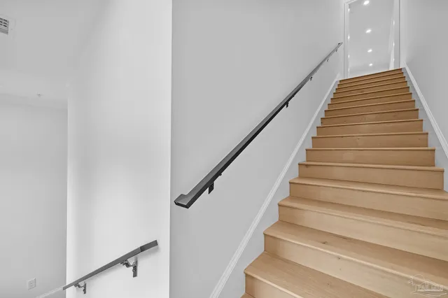 $2,200,000 | 800 South Palafox Street, Unit 789, Pensacola, FL 32502