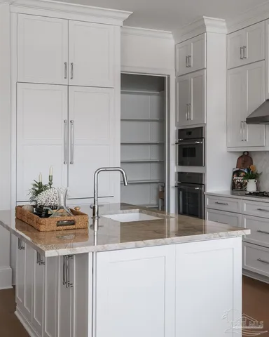 $2,200,000 | 800 South Palafox Street, Unit 789, Pensacola, FL 32502