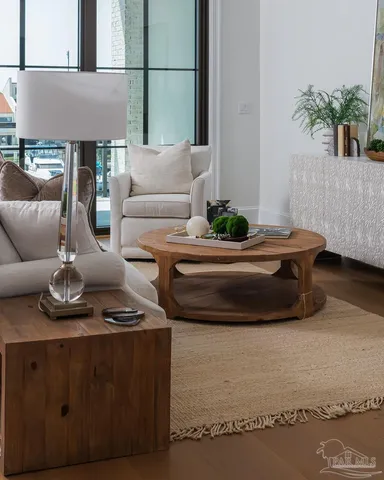 $2,200,000 | 800 South Palafox Street, Unit 789, Pensacola, FL 32502