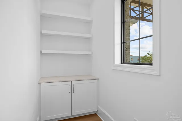 $2,200,000 | 800 South Palafox Street, Unit 789, Pensacola, FL 32502