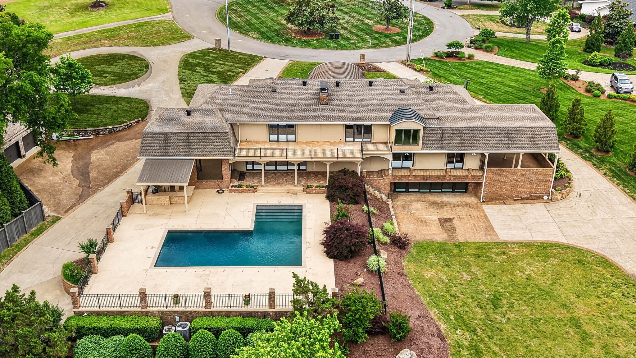 101 Kennett Road Old Hickory, TN 37138 - Photo 11 of 100 an aerial view of a house with a yard and potted plants