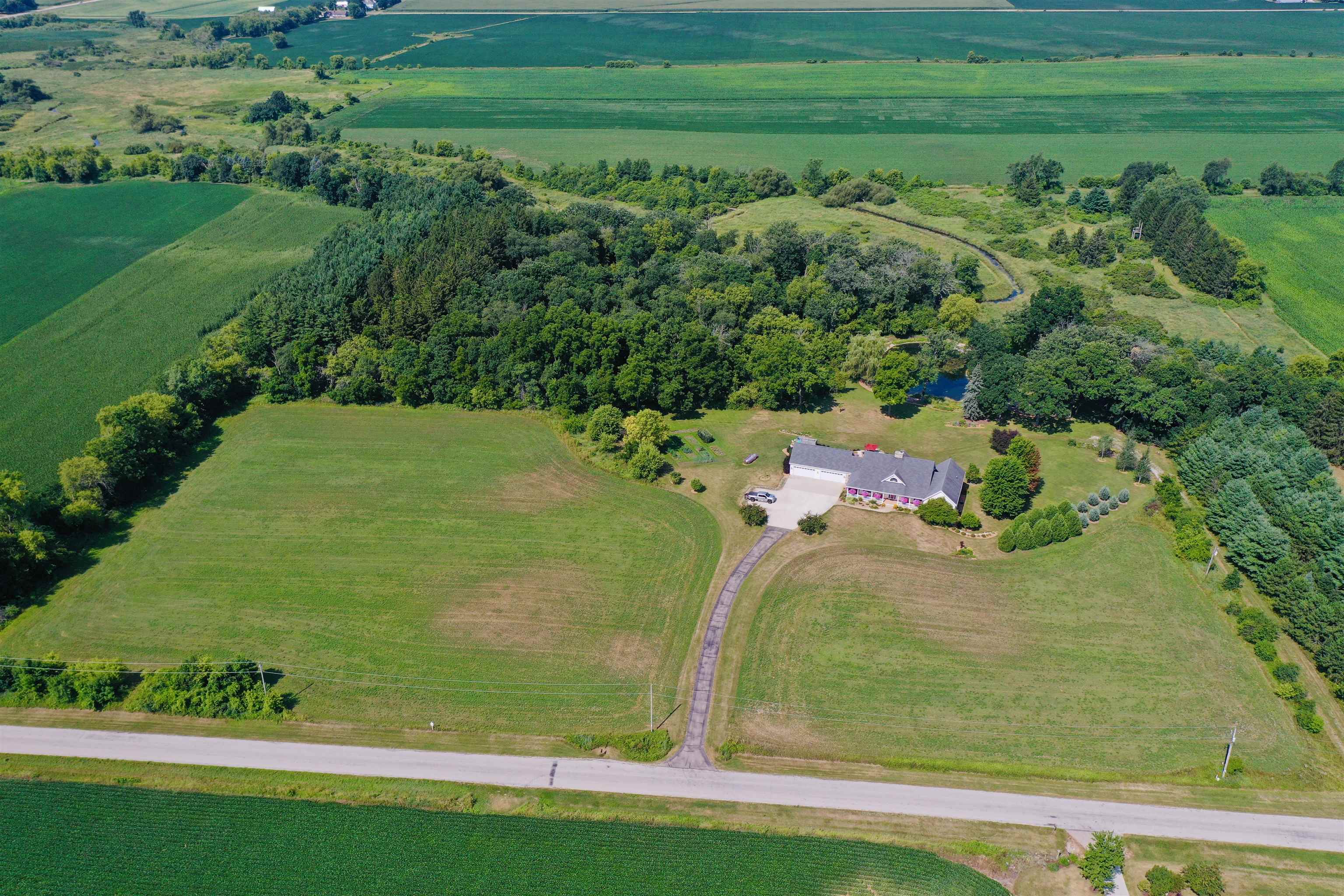 N11565 Lakeland Road Waupun, WI 53963 - Photo 3 of 90 Gallery Image 3