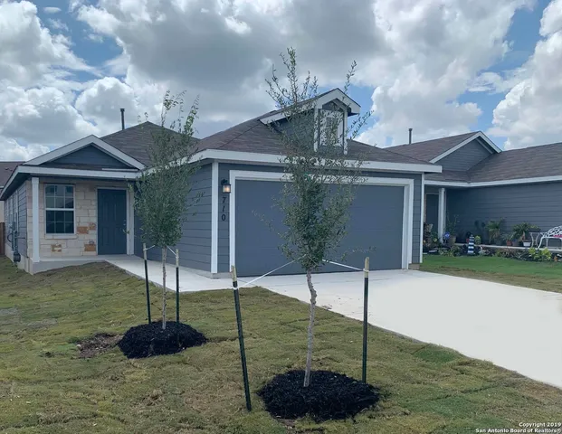 $1,500 | 710 Pelican Landing, San Antonio, TX 78221