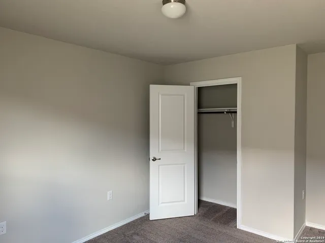 $1,500 | 710 Pelican Landing, San Antonio, TX 78221