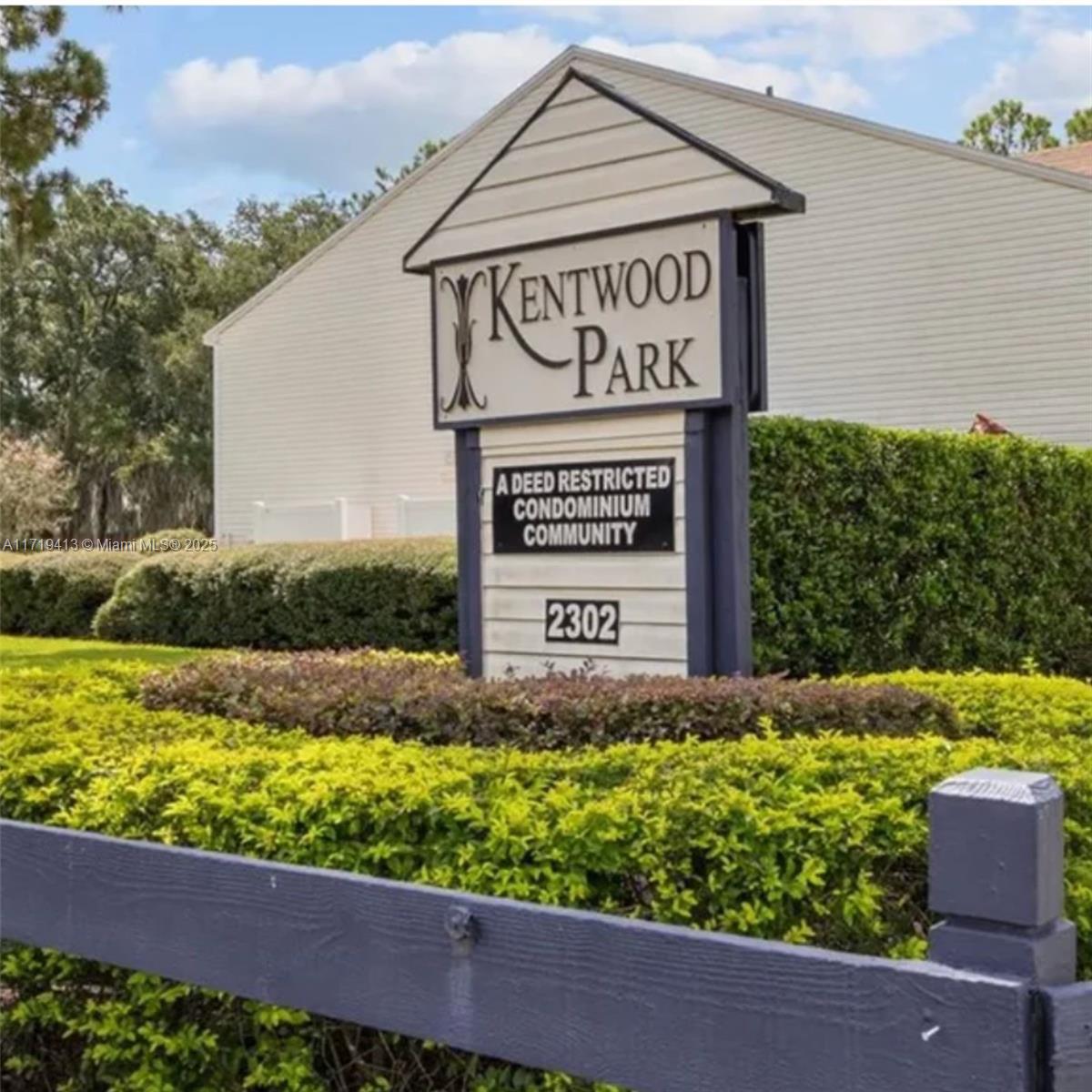 2302 South Maki Road, Unit 81 Plant City, FL 33563 - Photo 5 of 17