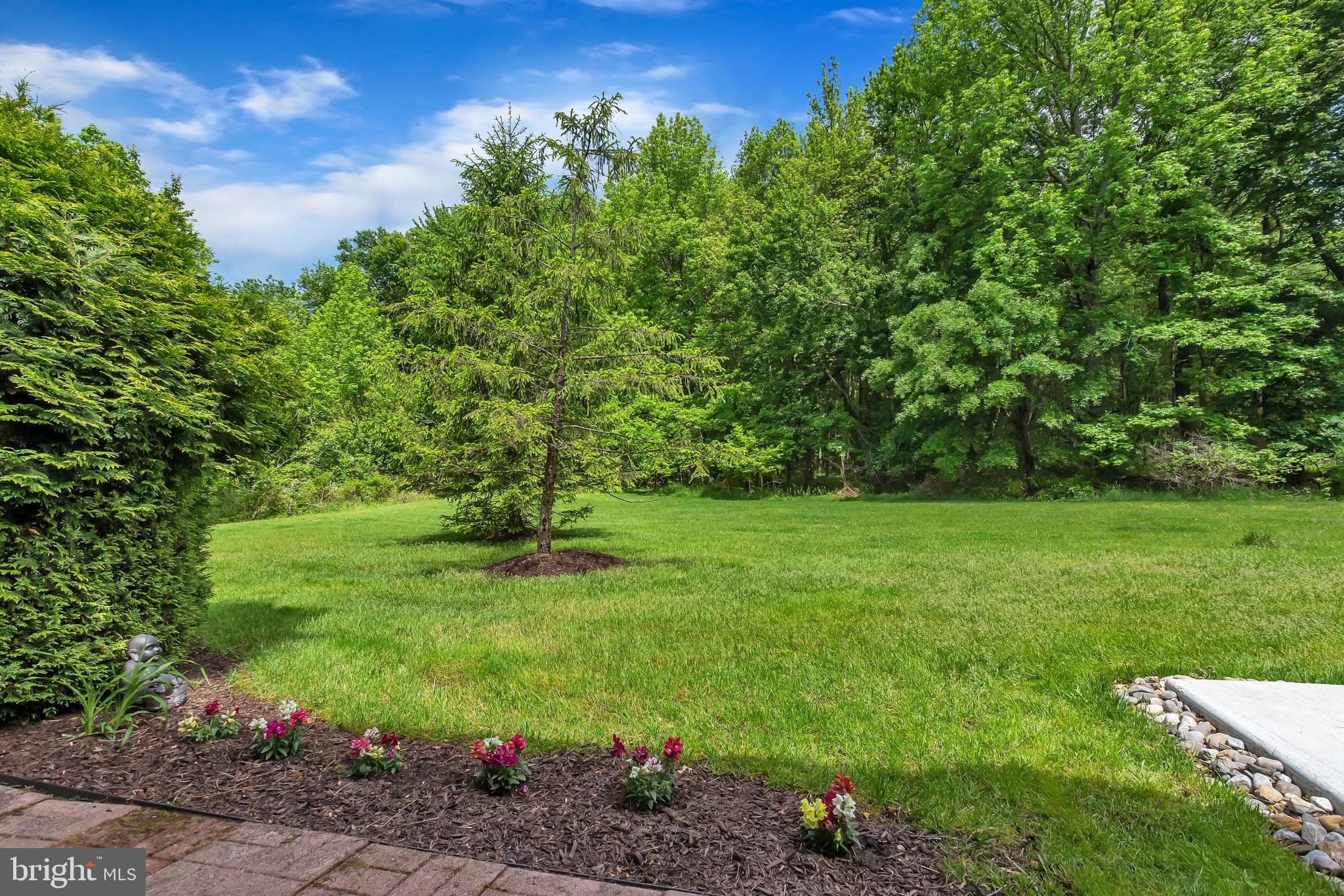 1106 Wharton Road Mount Laurel, NJ 08054 - Photo 2 of 24