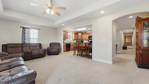 $239,900 | 195 Dogwood Lane, Spring City, TN 37381