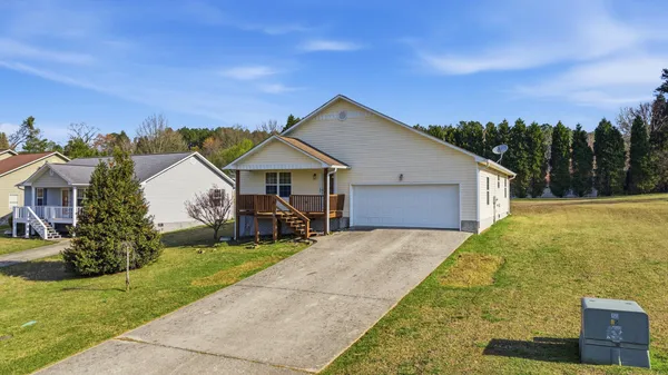 $239,900 | 195 Dogwood Lane, Spring City, TN 37381