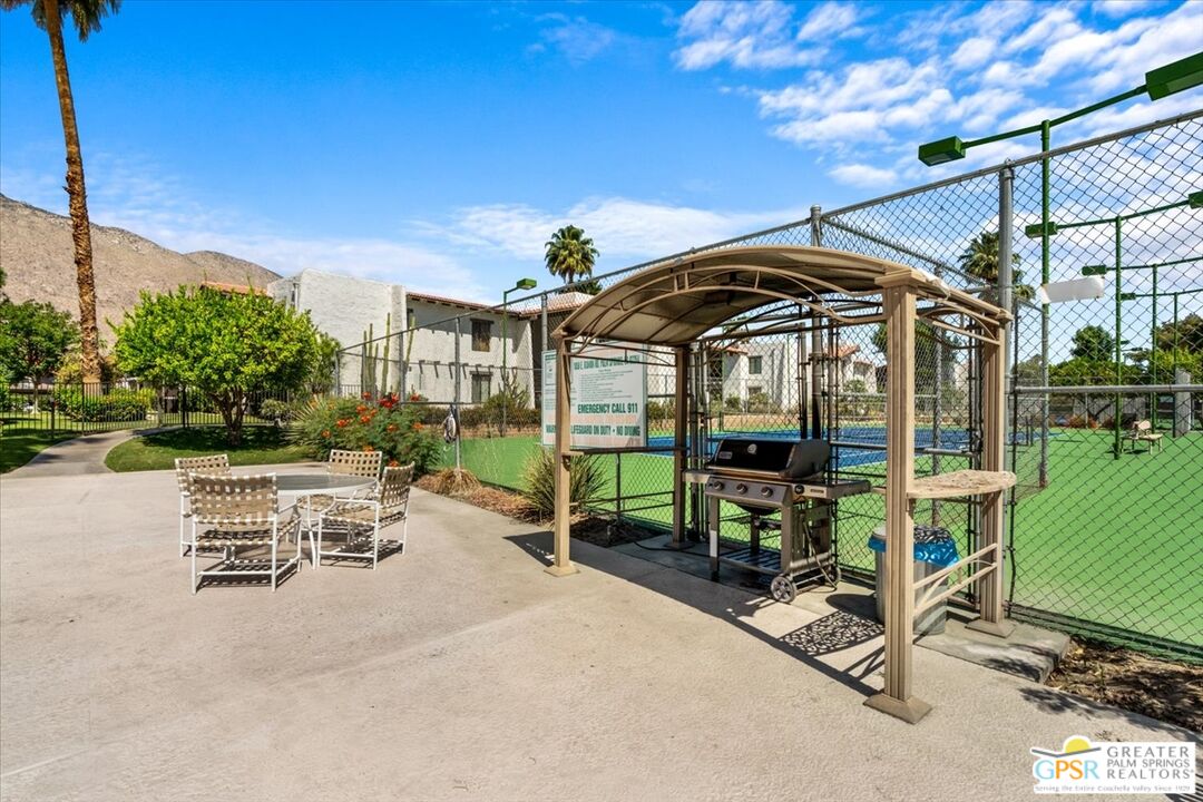 1050 Ramon Road, Unit 15 Palm Springs, CA 92264 - Photo 26 of 33