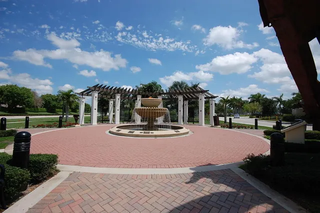 $749,900 | 13747 Staimford Drive, Wellington, FL 33414