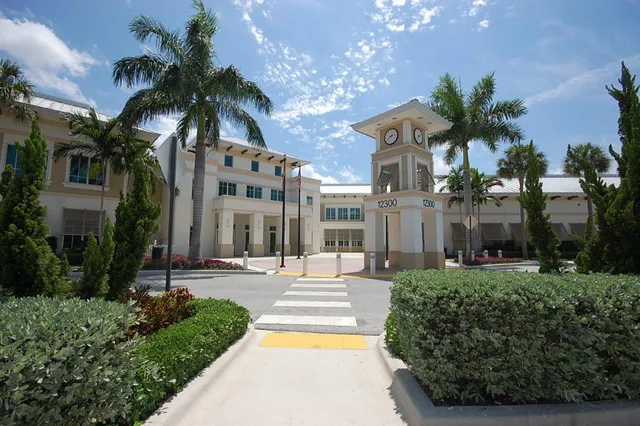 $749,900 | 13747 Staimford Drive, Wellington, FL 33414