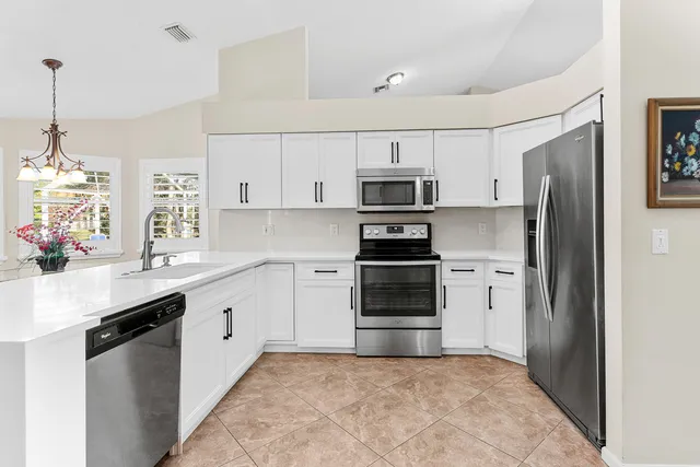 $749,900 | 13747 Staimford Drive, Wellington, FL 33414