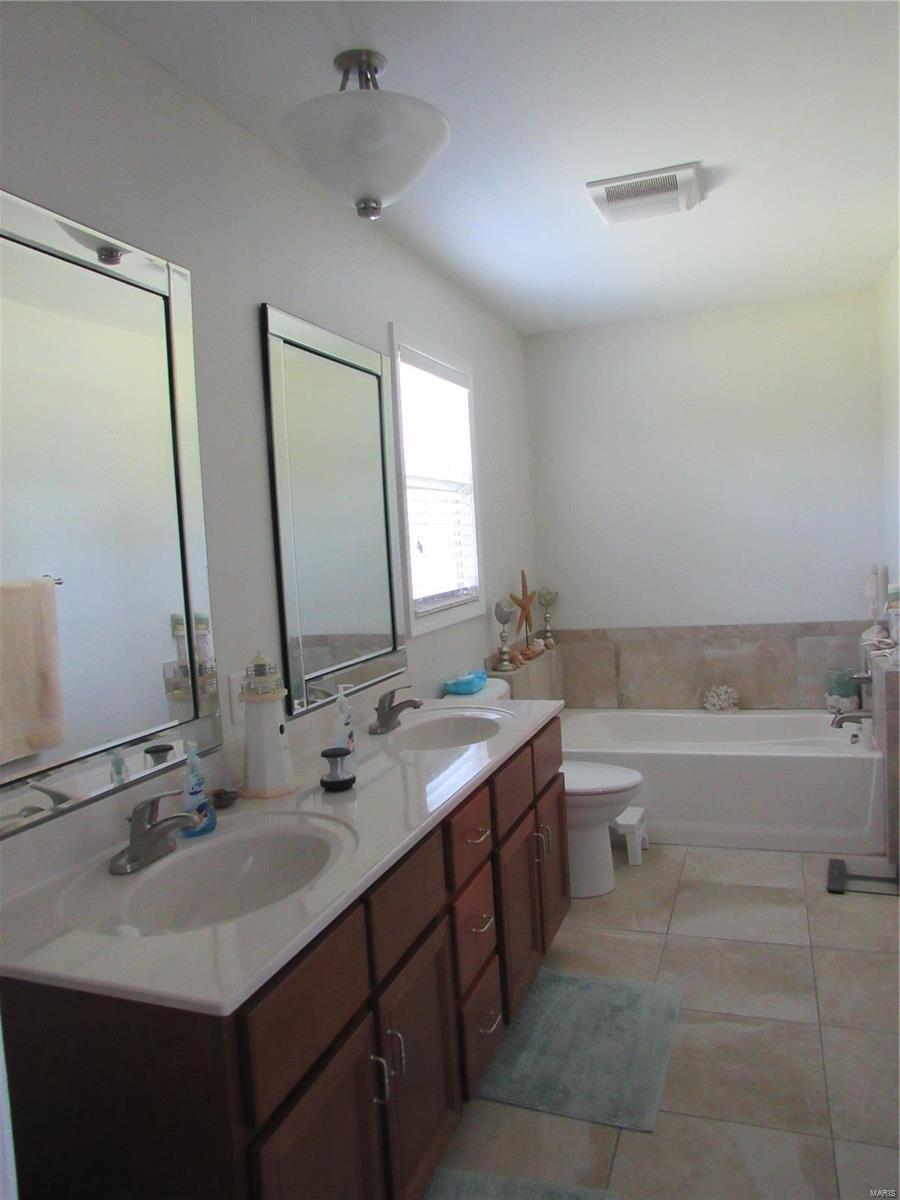 12693 Binkley Road Marion, IL 62959 - Photo 12 of 18