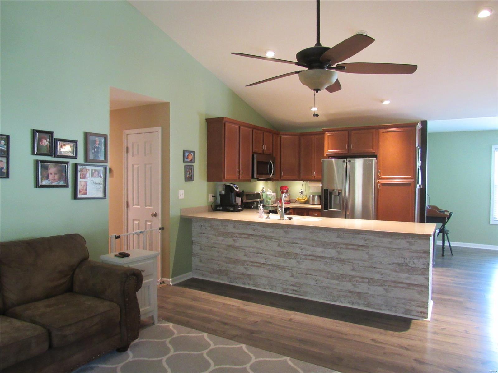 12693 Binkley Road Marion, IL 62959 - Photo 5 of 18