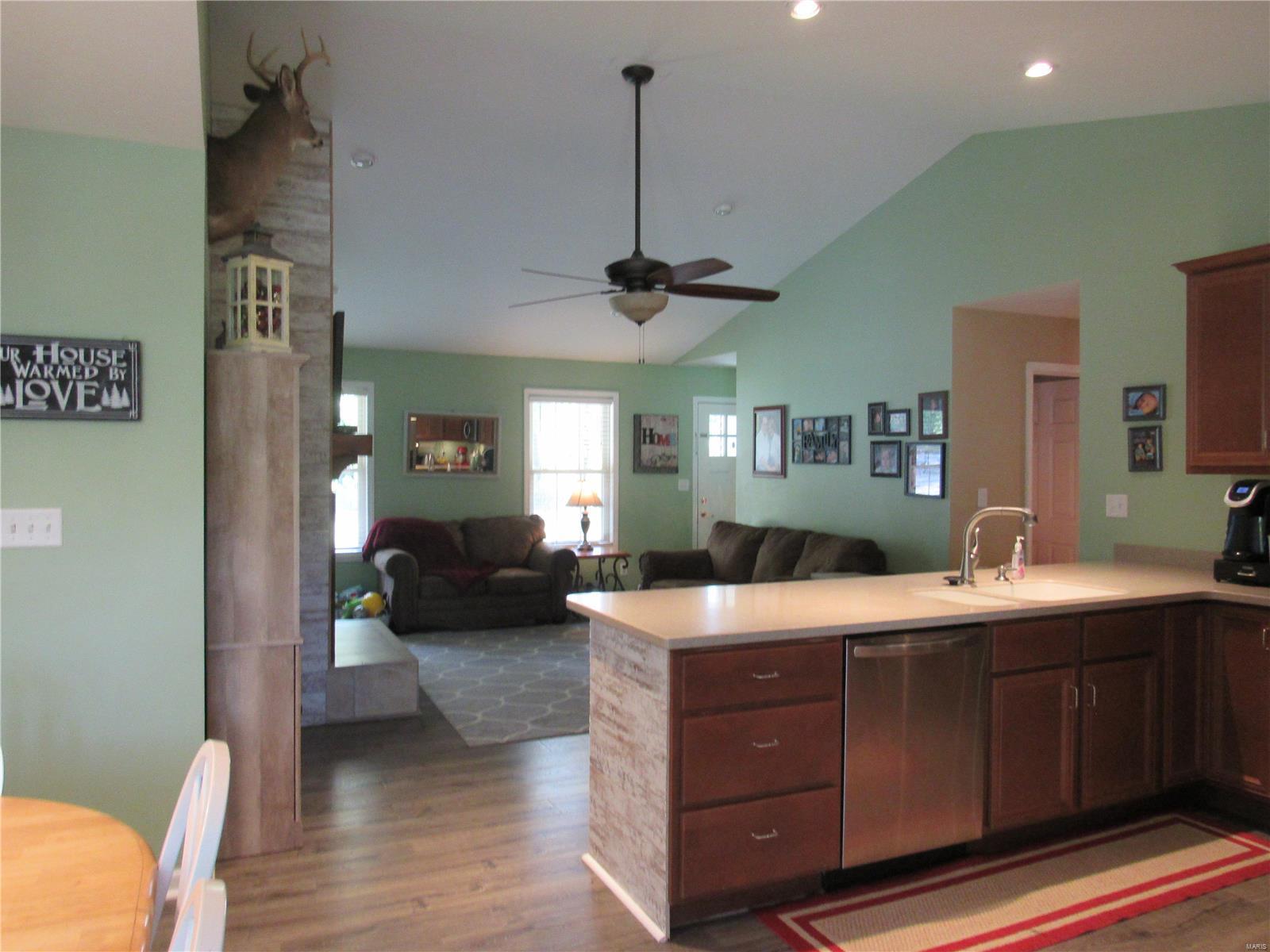 12693 Binkley Road Marion, IL 62959 - Photo 9 of 18