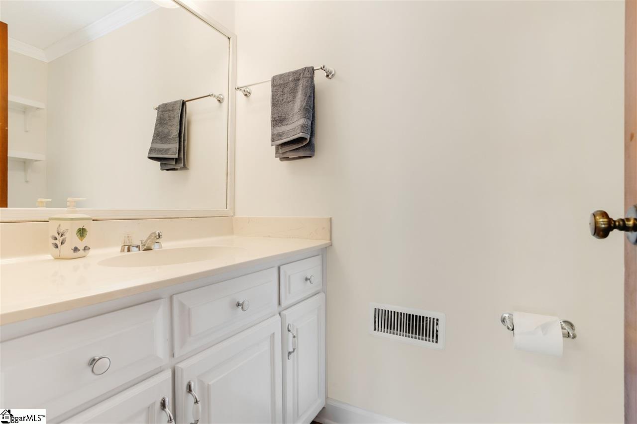 421 Sweetwater Road Greer, SC 29650 - Photo 29 of 33 Gallery Image 29