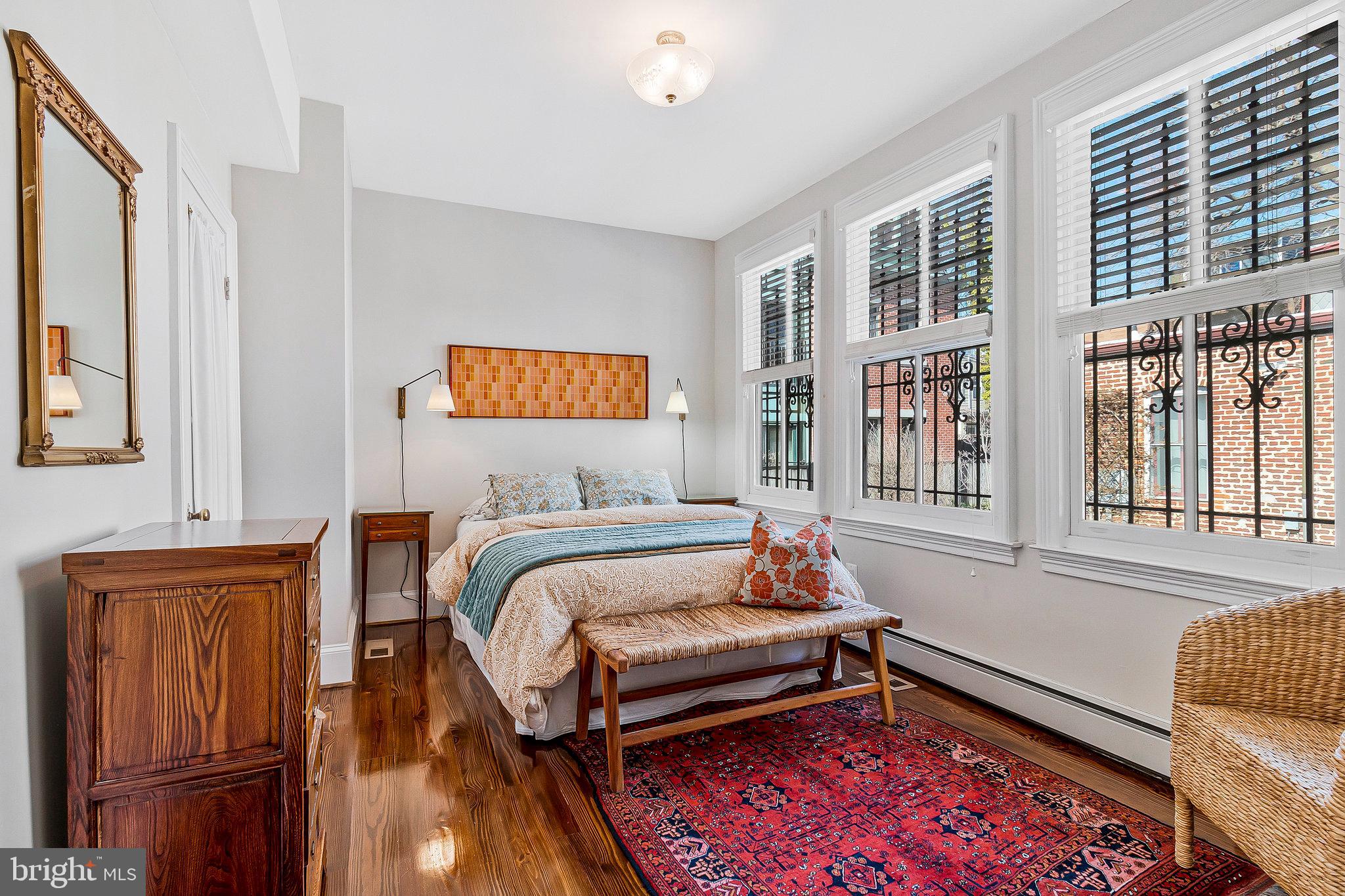 525 T Street Northwest Washington, DC 20001 - Photo 11 of 49 Bedroom 3