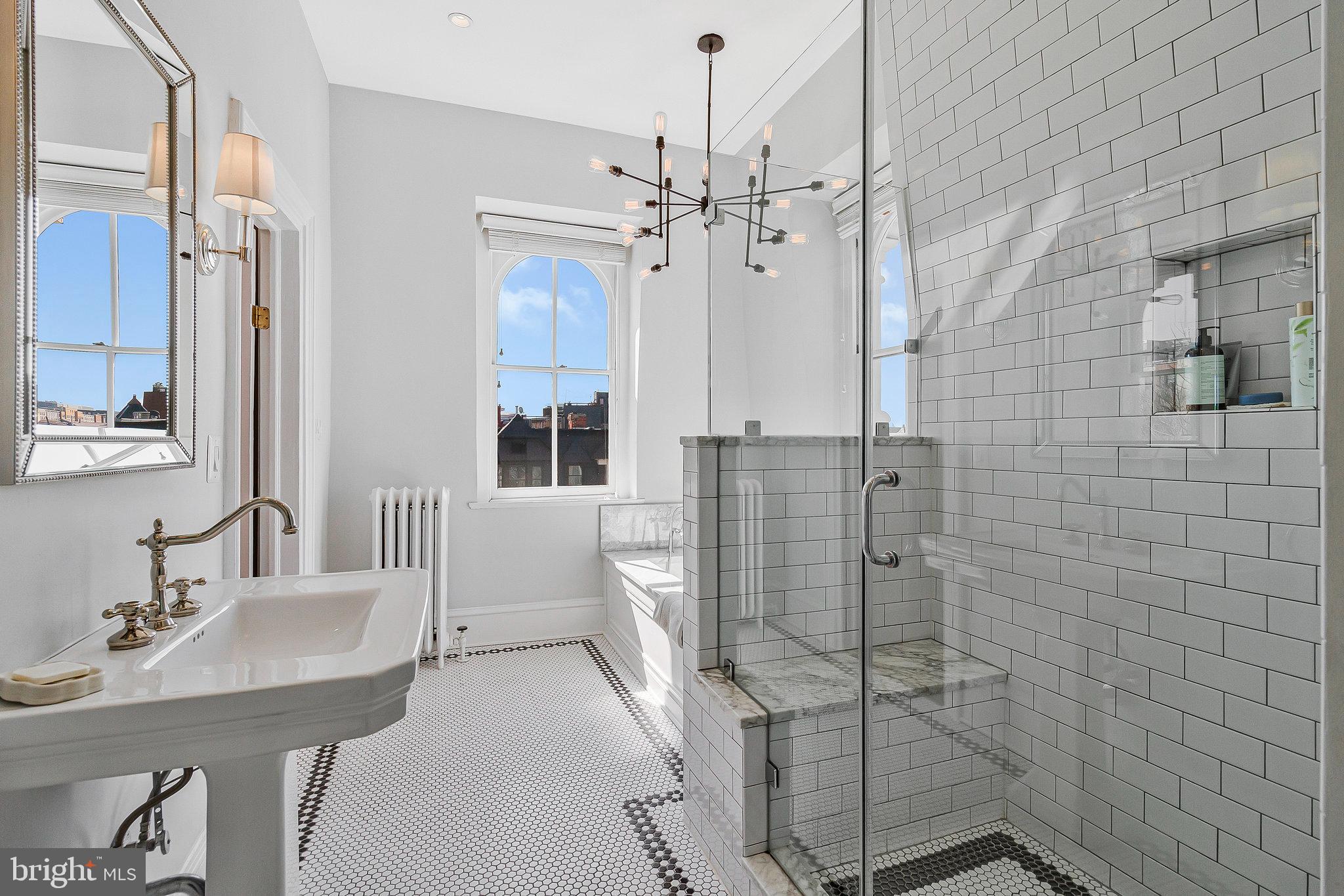 525 T Street Northwest Washington, DC 20001 - Photo 25 of 49 Third Floor Bath