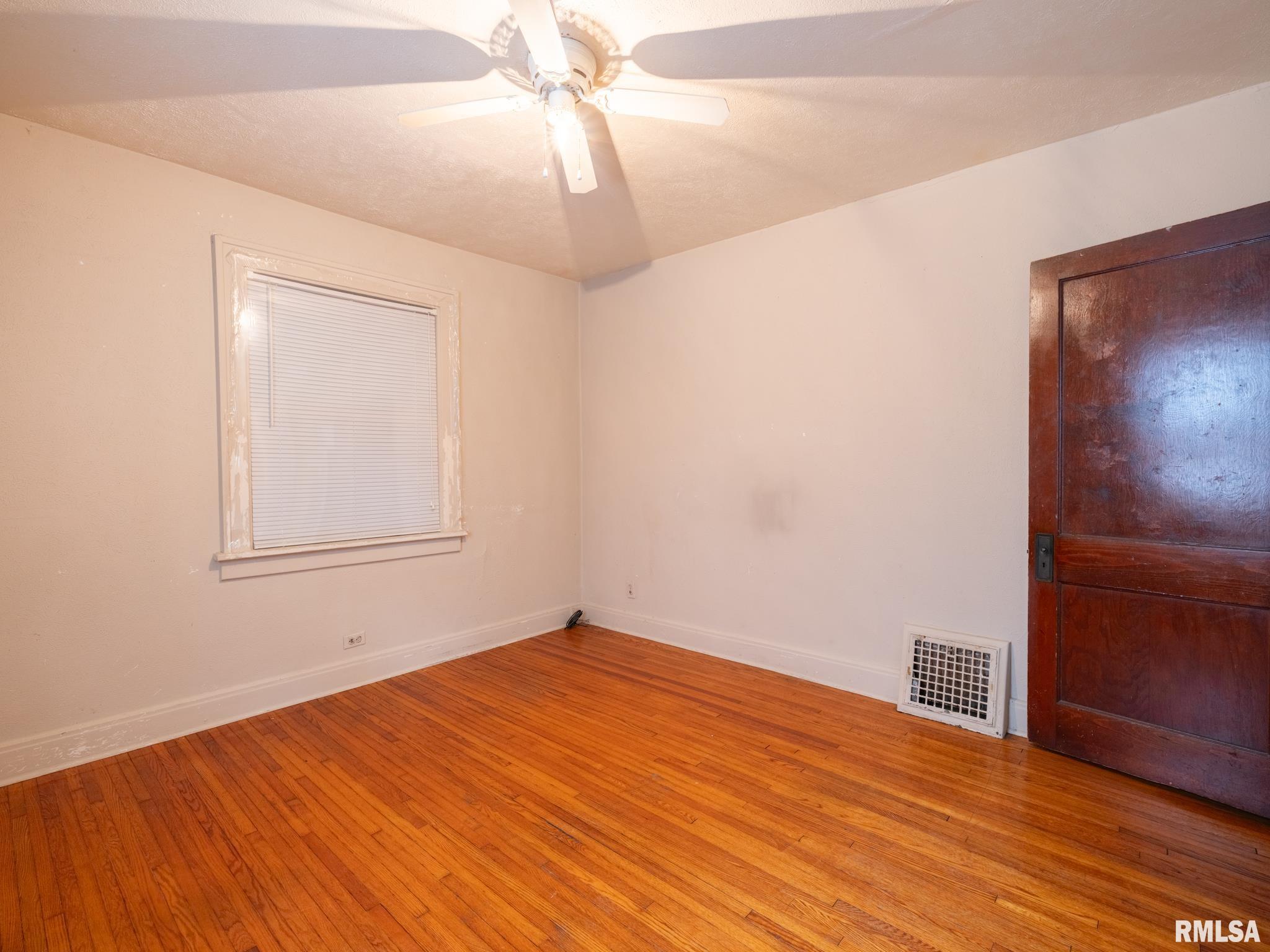 2203 North Prospect Road Peoria, IL 61603 - Photo 29 of 39 Gallery Image 29