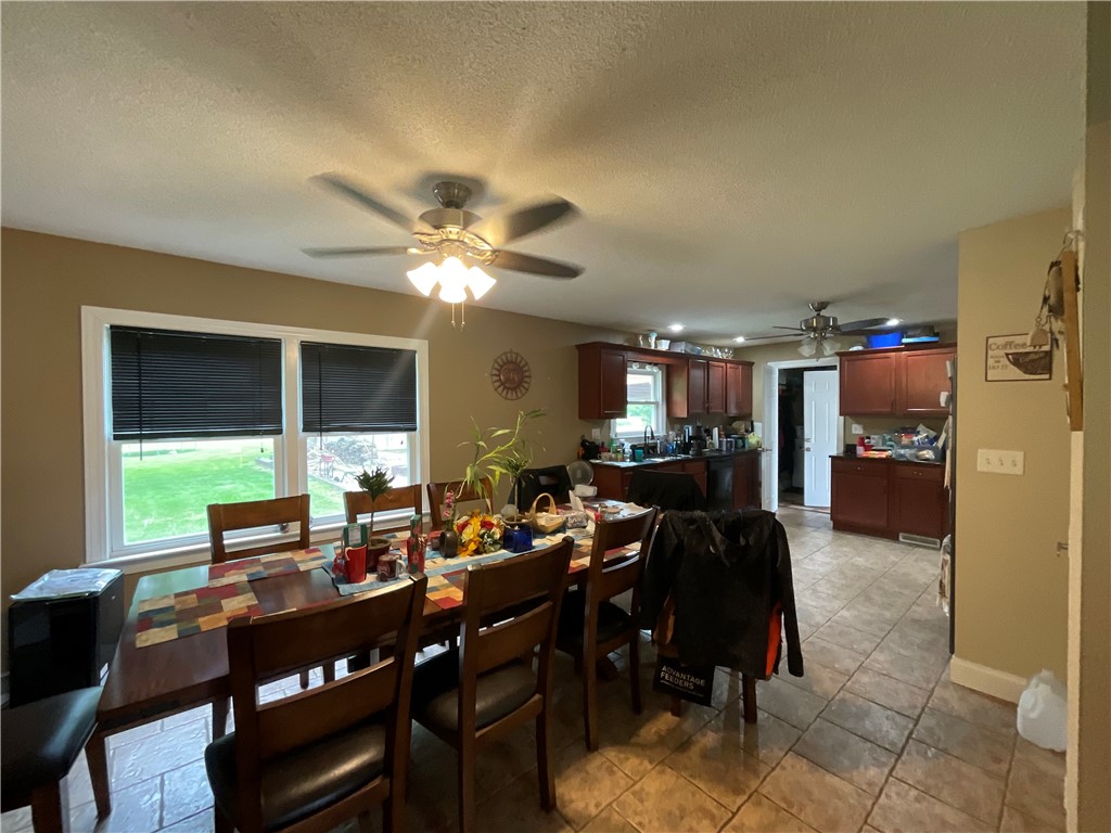 8901 East 1210th Road Effingham, IL 62401 - Photo 6 of 21 Gallery Image 6