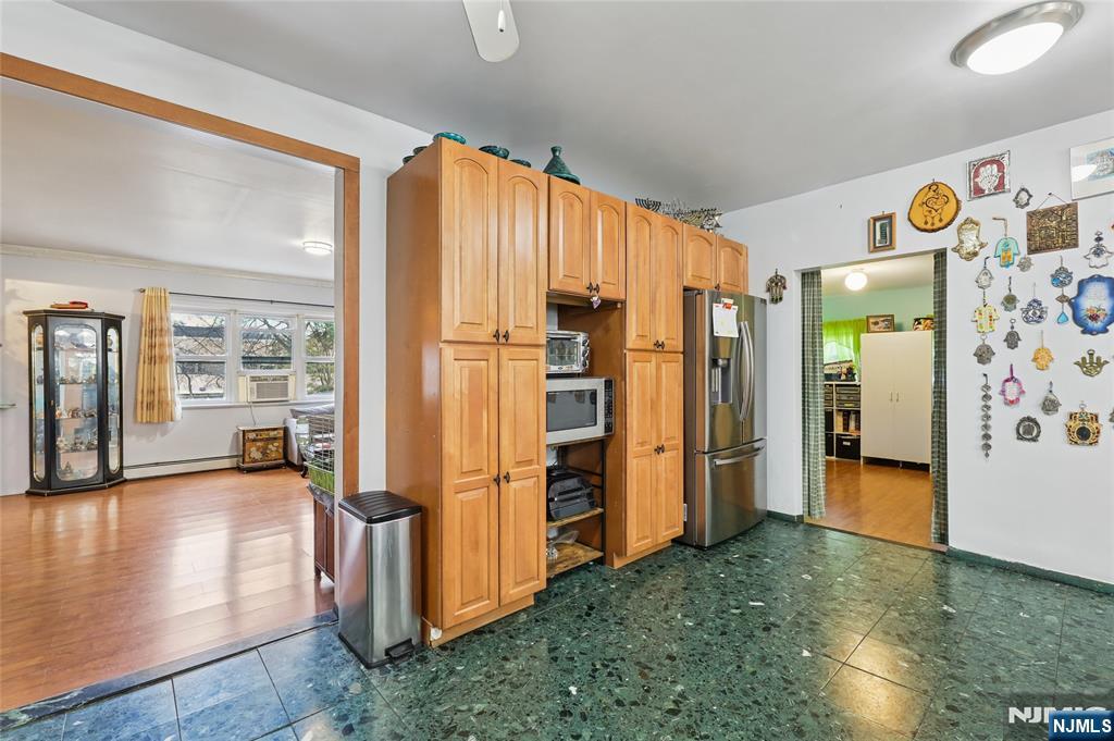 300 Spring Valley Road Paramus, NJ 07652 - Photo 17 of 48