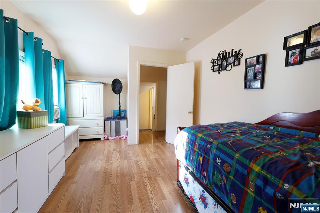 300 Spring Valley Road Paramus, NJ 07652 - Photo 20 of 48