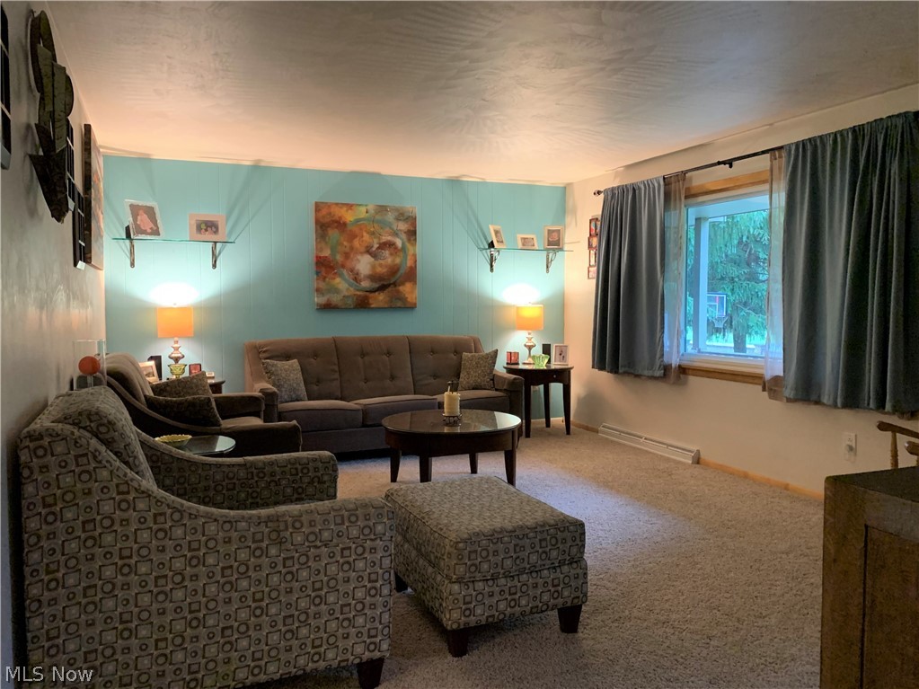 686 State Road Northwest Warren, OH 44483 - Photo 2 of 25 Gallery Image 2