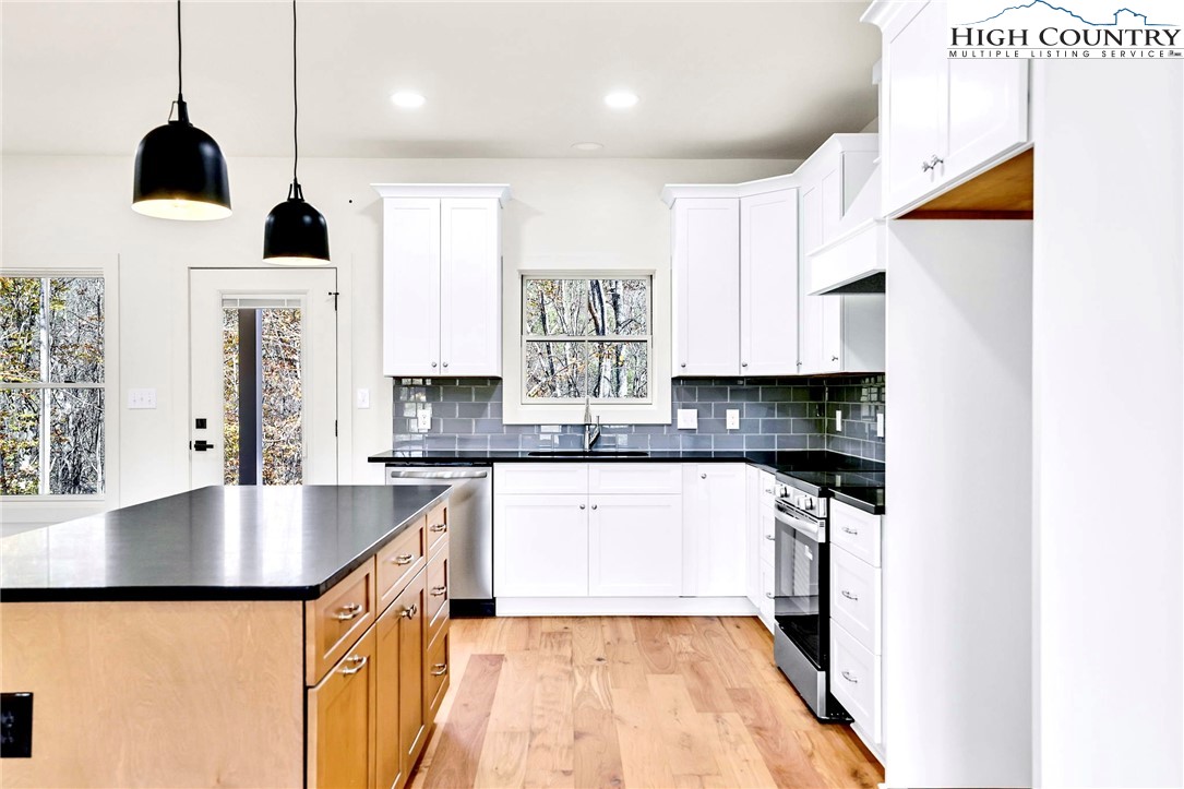 201 Whispering River Drive Crumpler, NC 28617 - Photo 17 of 49