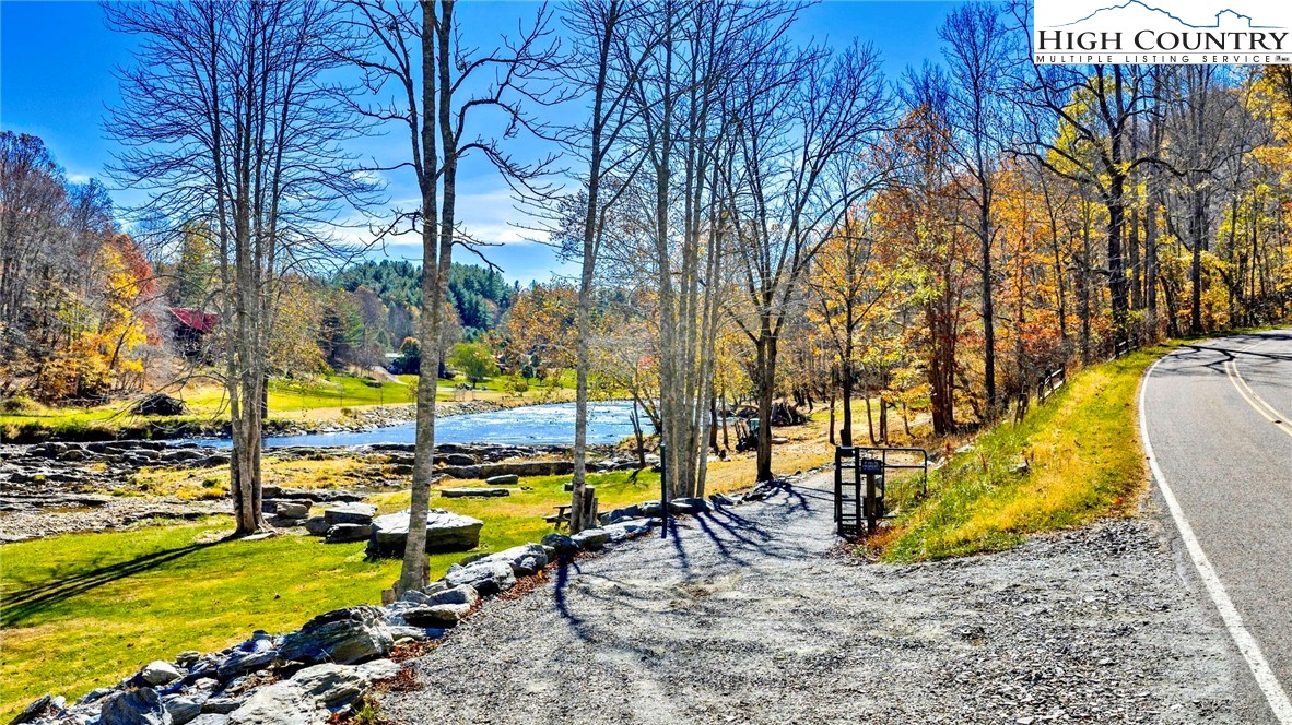 201 Whispering River Drive Crumpler, NC 28617 - Photo 5 of 49