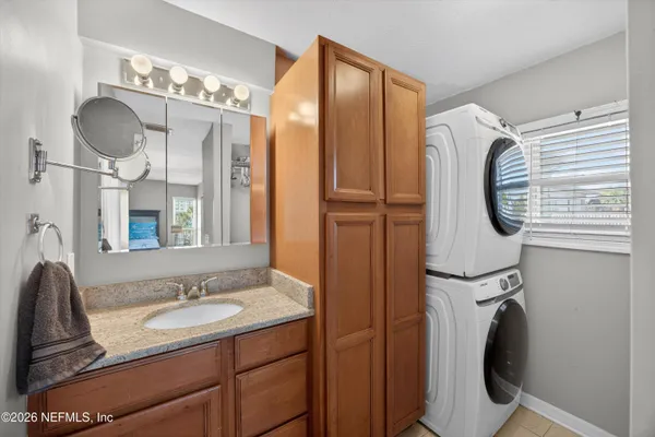 $3,500 | 724 1st Street South, Unit 12, Jacksonville Beach, FL 32250