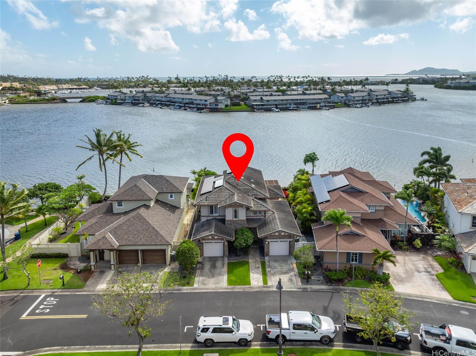 520 Lunalilo Home Road, Unit ER126 Honolulu, HI 96825 - Photo 25 of 25 a view of swimming pool with outdoor space and seating